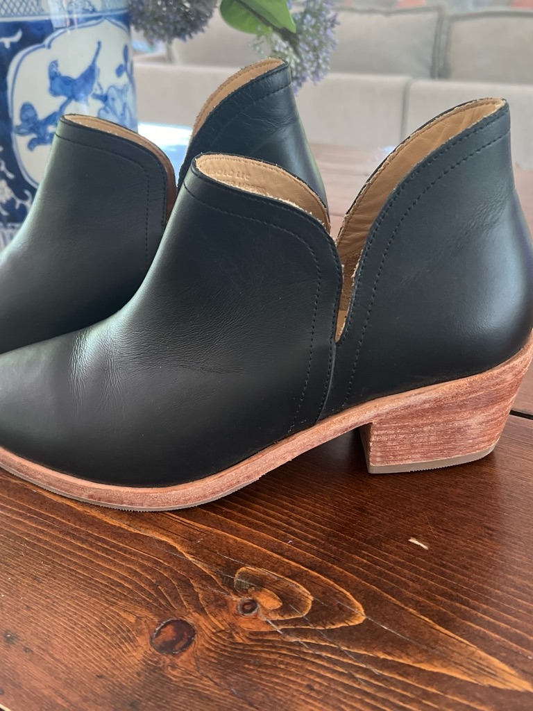 Nisolo Mia Everyday Ankle Boot